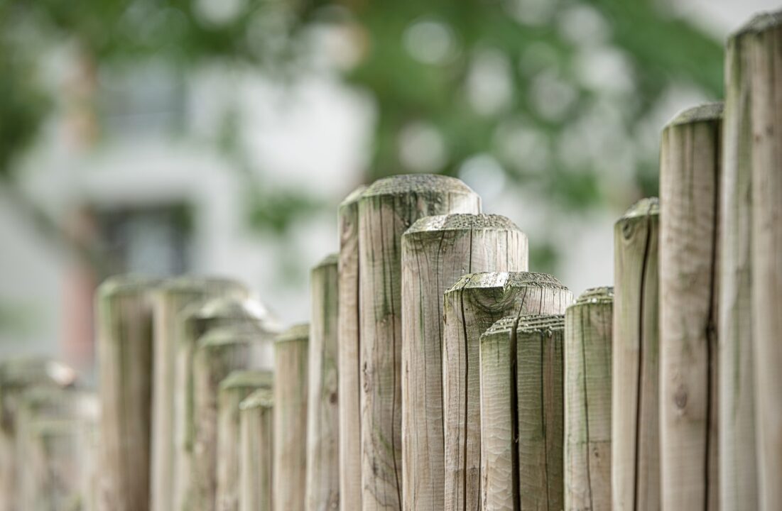 Fence 470221 1920