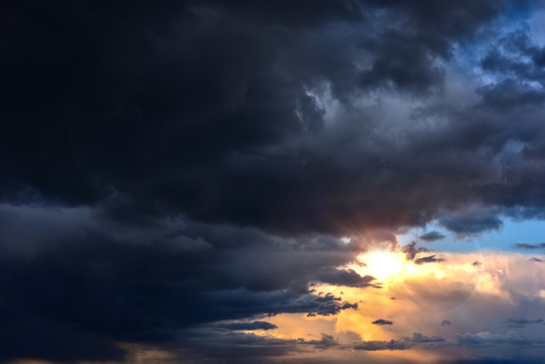 Beautiful Clouds, Sunshine