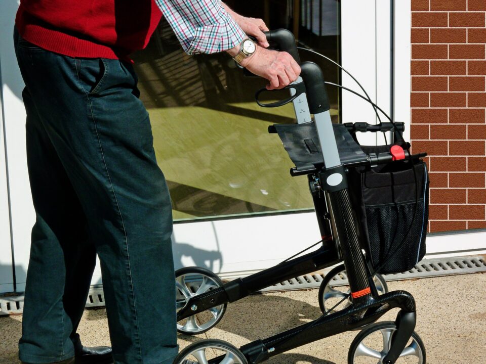 Rollator 2298056 1920