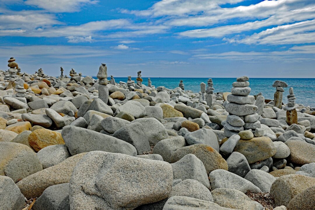 Stacked Stones 3390423 1920