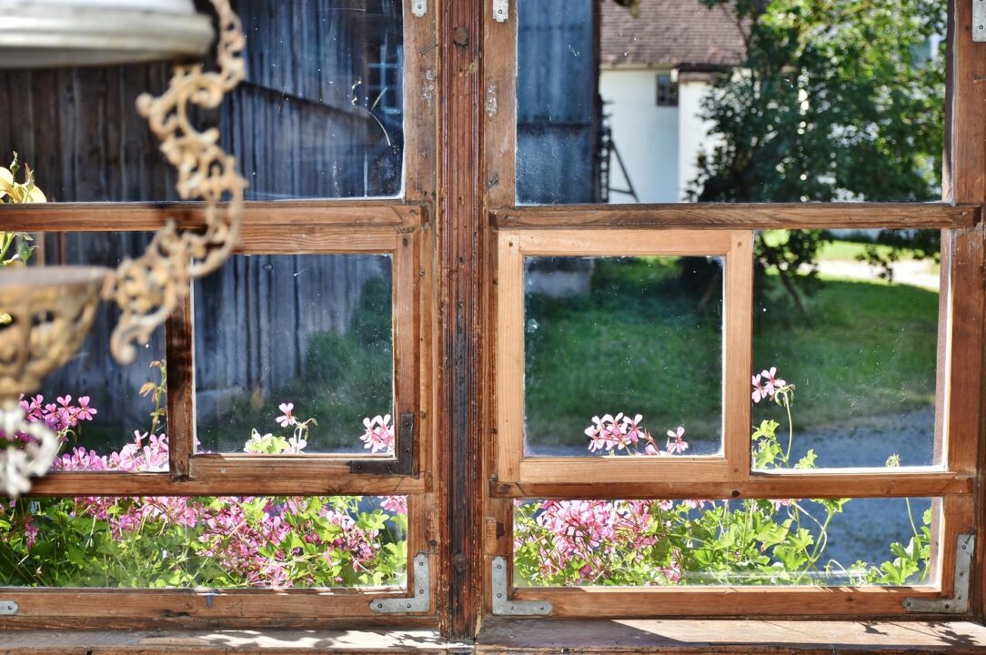 Window 1594287 1920